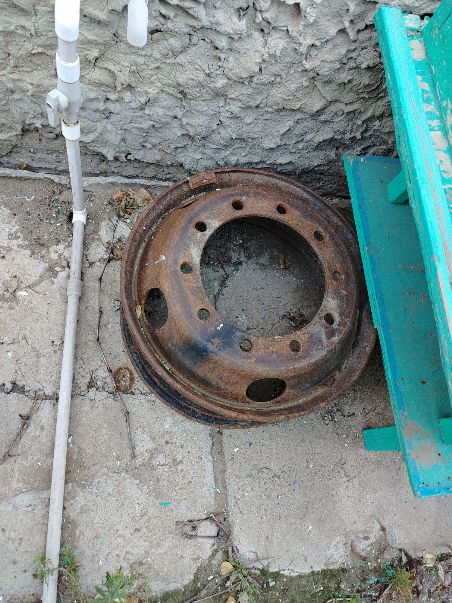 Продам диск на камаз