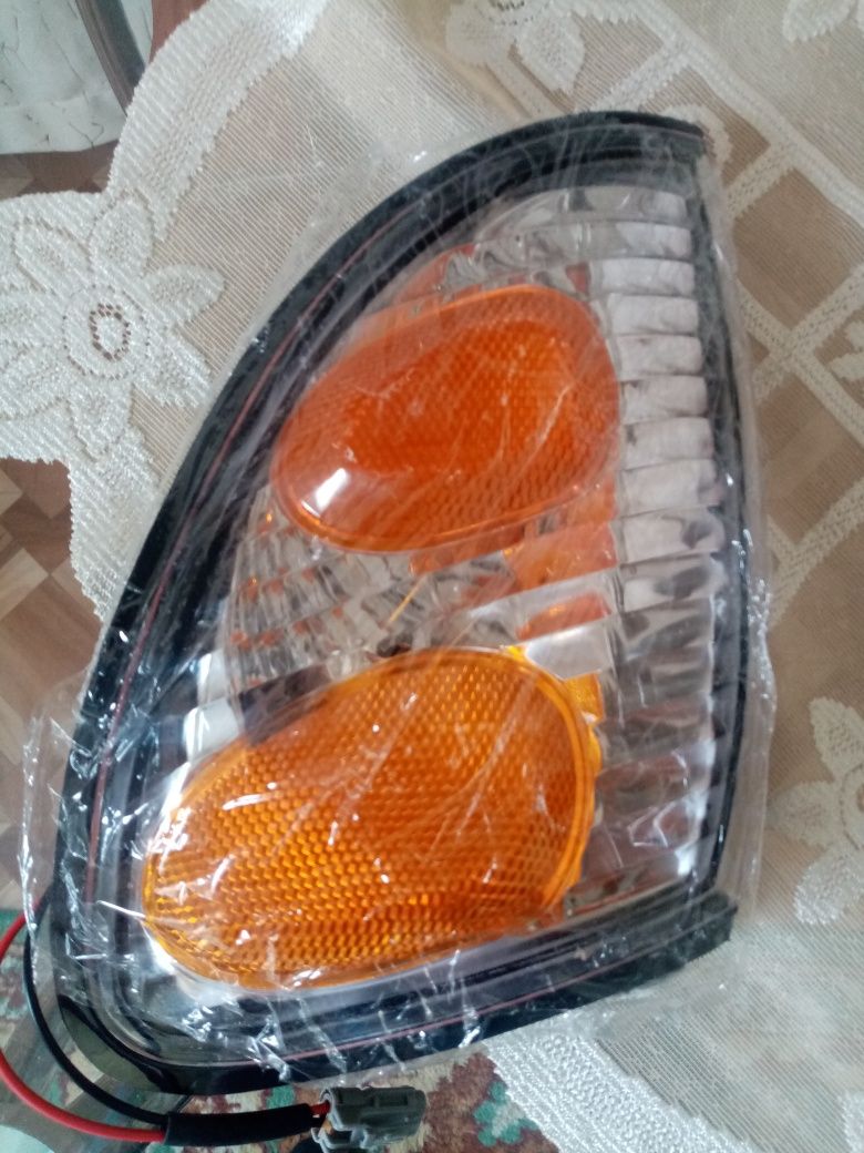 Продам Фары новые в упаковке. На ZX Grand Taiger.