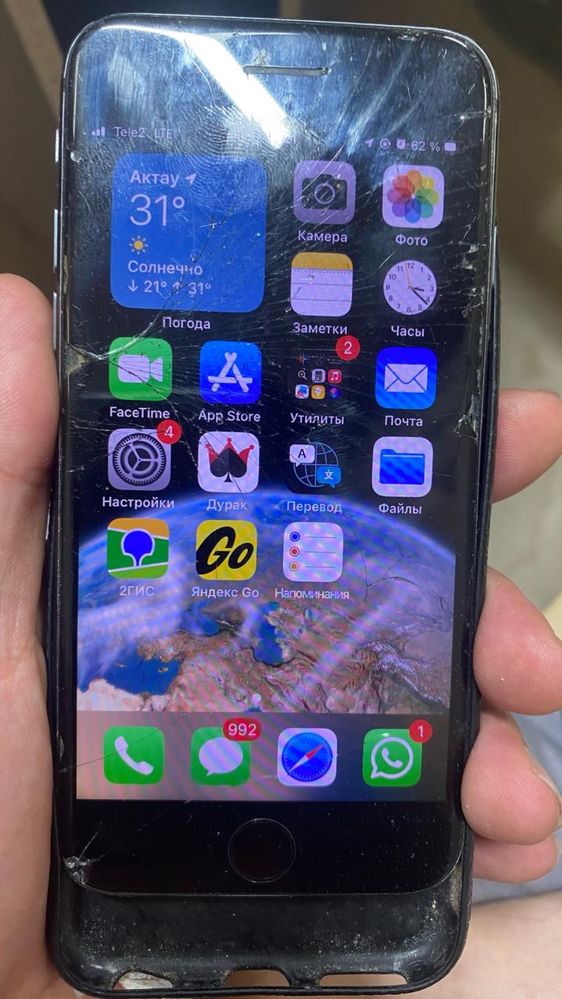 Продам 8 iphone 64gb