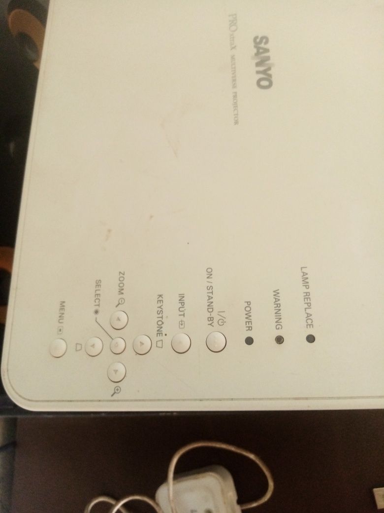 Проектор Sanyo pro