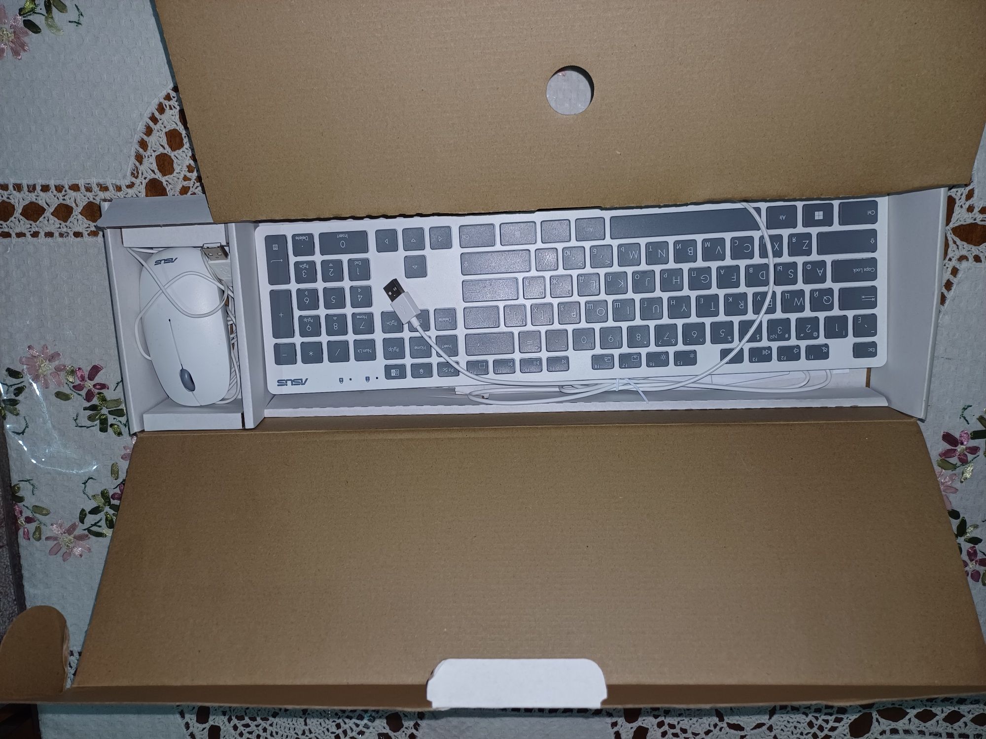 Компьютер моноблок ASUS