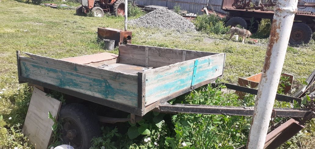 Продам прицеп 130х180 для автомобиля состояние хорошее