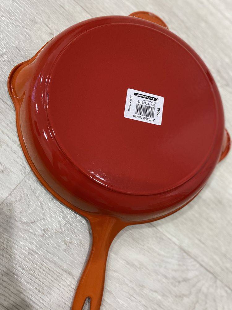 Сковорода Le Creuset оригинал  26см б/у: раз 5-7 пользвлсь, как новый