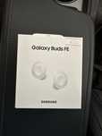 Беспроводные наушники Galaxy buds fe Новые
