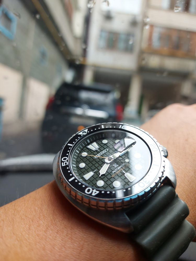 Наручные часы Seiko в хорошем состоянии.
