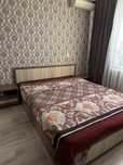 Продам кровать с тумбочками