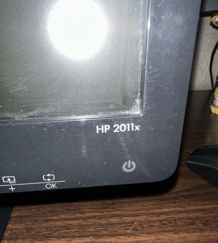 Продам монитор HP