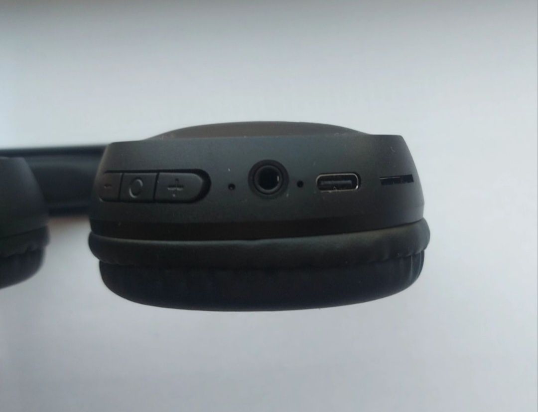 Беспроводные наушники JBL 510BT
