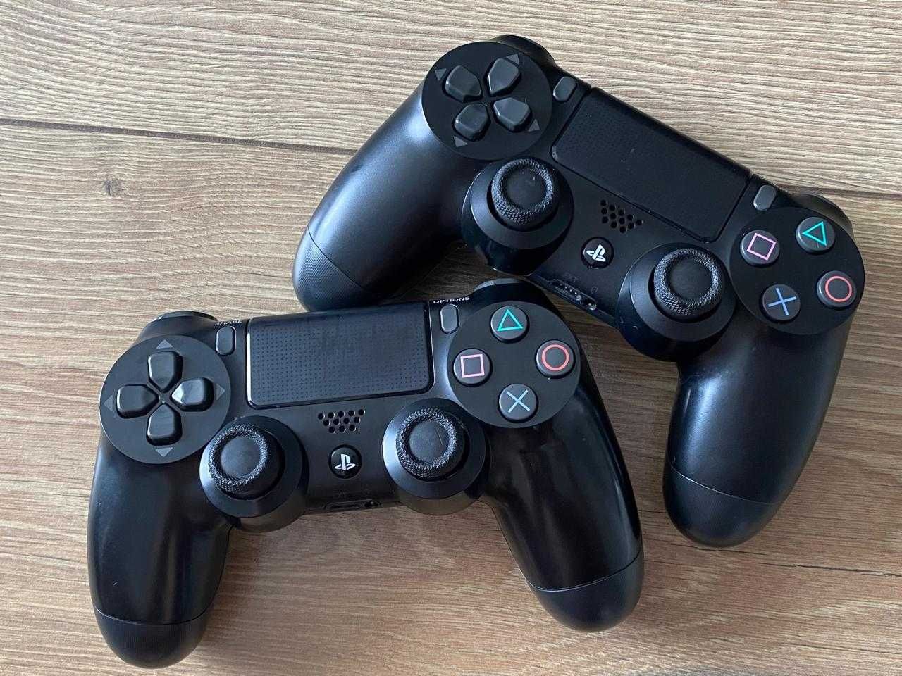 PS4 Pro 1Tb 2 Геймпада Около 50 Игр Fifa 25 It Takes Two Nfs и др
