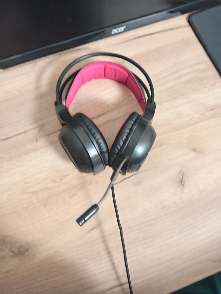 продам игровые наушники