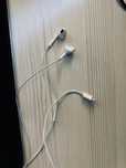 Проводные наушники Apple EarPods с разъёмом Lightning