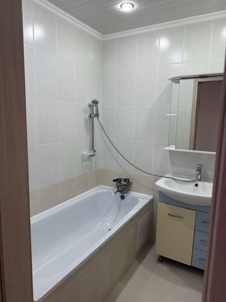 Продам 2 комнатную квартиру