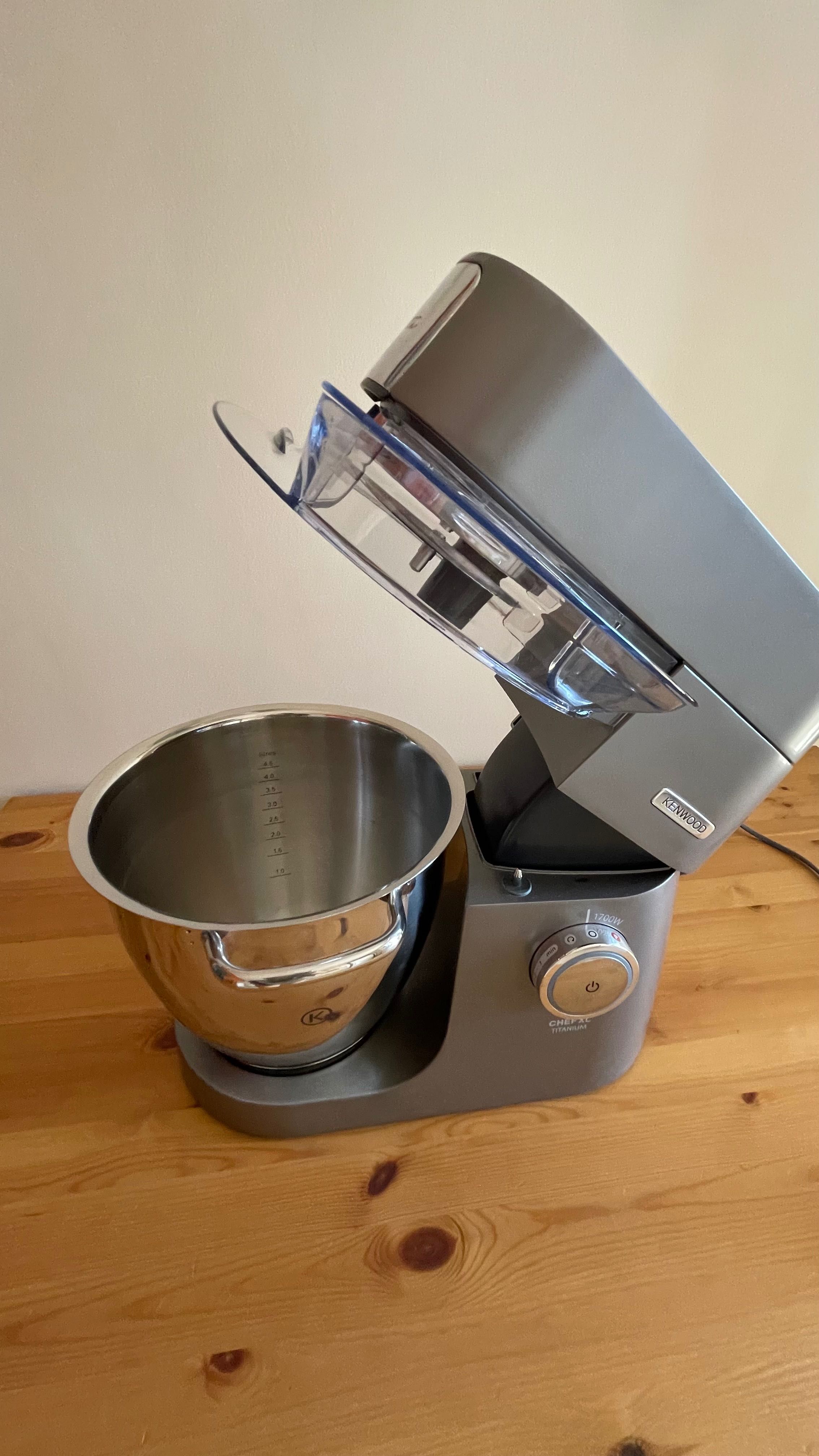 Кухонный комбайн KVL-8300S Kenwood