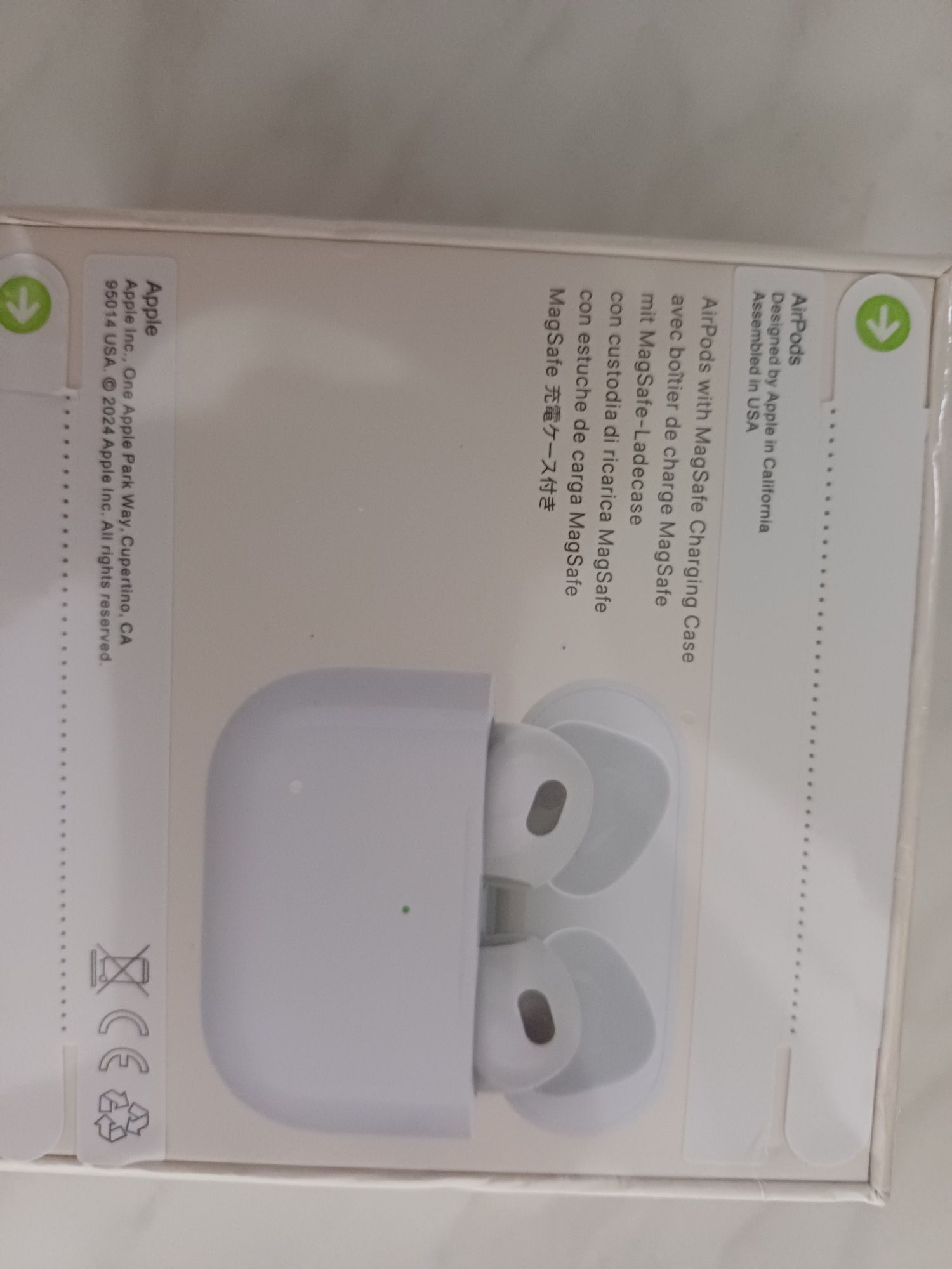 AirPods 3 поколения