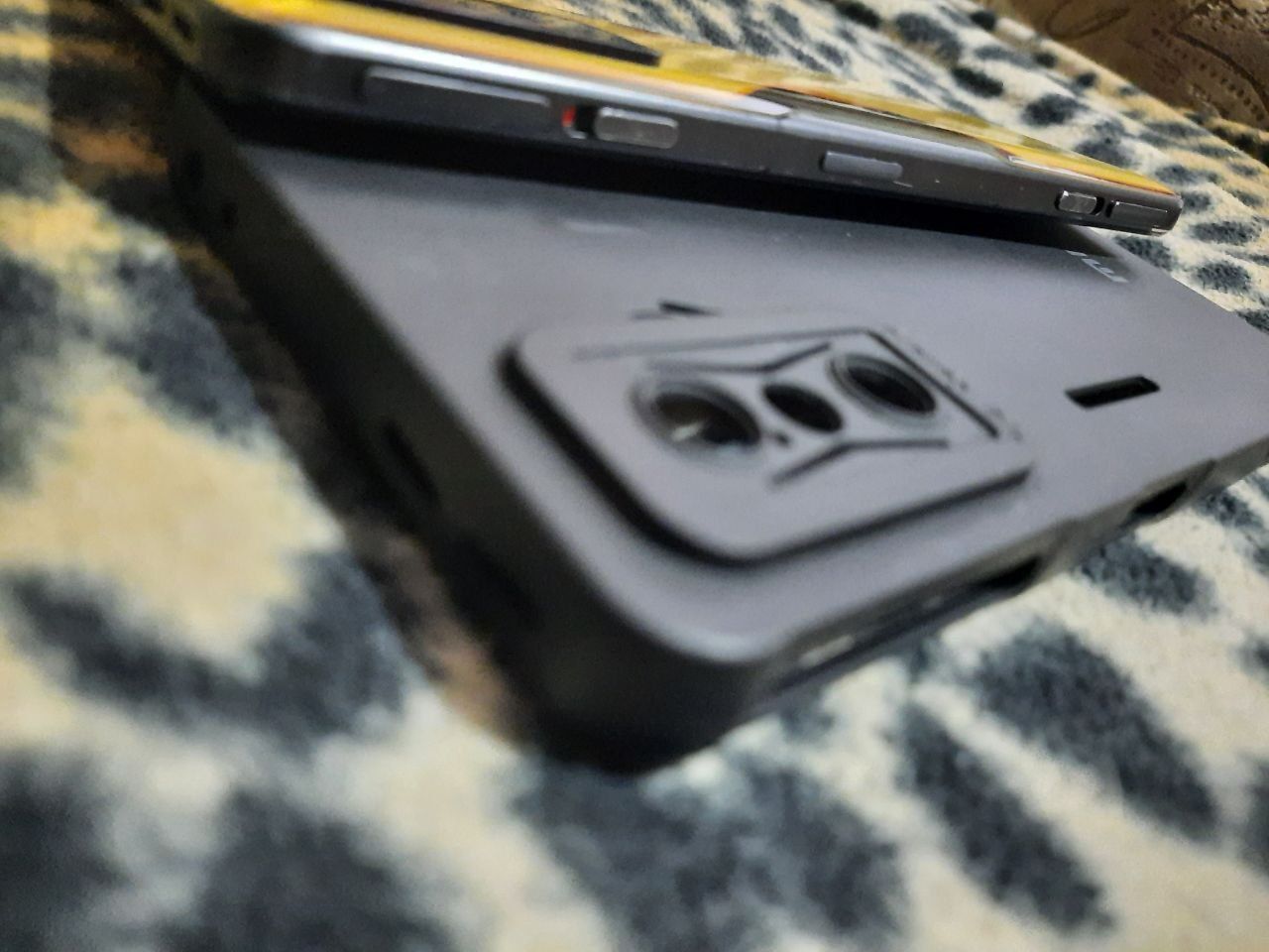 Poco F4 GT 12/256