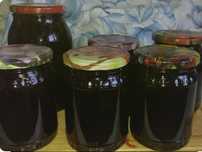 Продам варенье смородина,райка ,дыня , крыжовник.