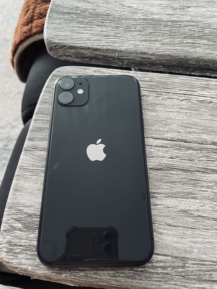 iPhone 11 состояние отличное