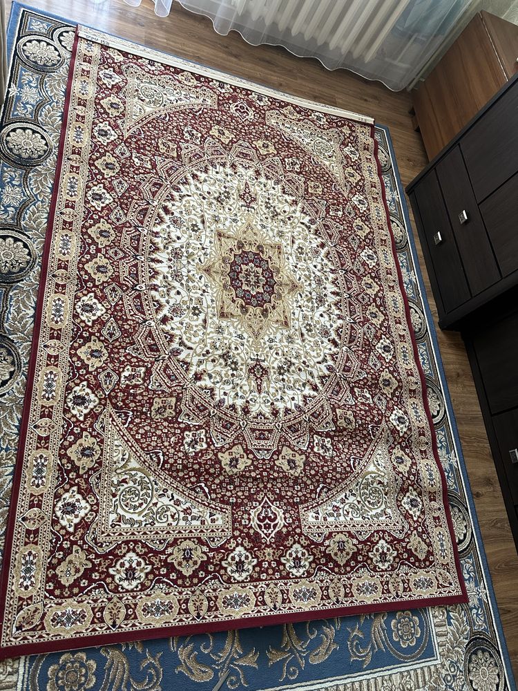 Продам классный ковер