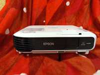 Проектор Epson H717B в отличном состоянии
