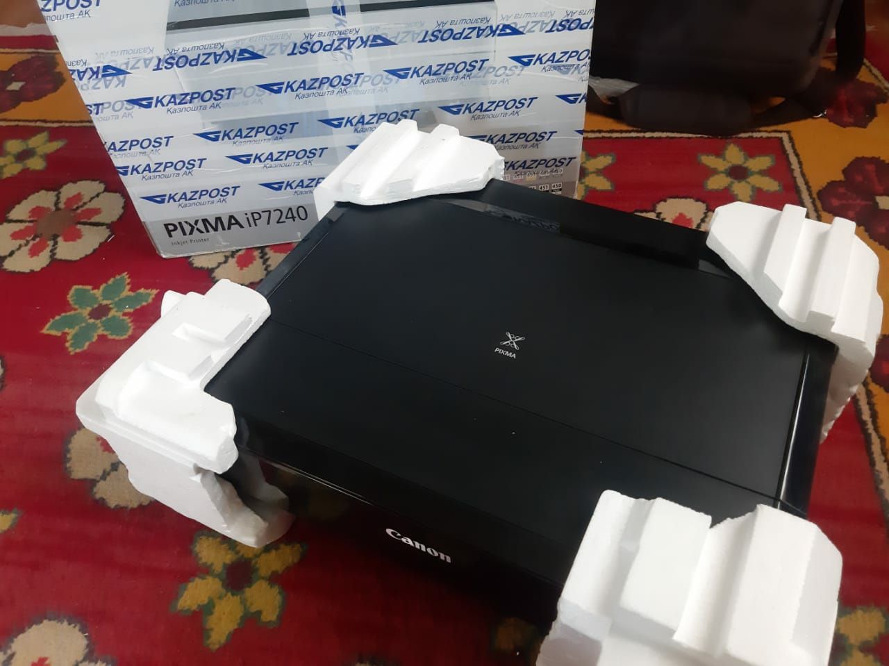 Принтер Canon, б/у, но в отличном состоянии.Цветной



Қалай
