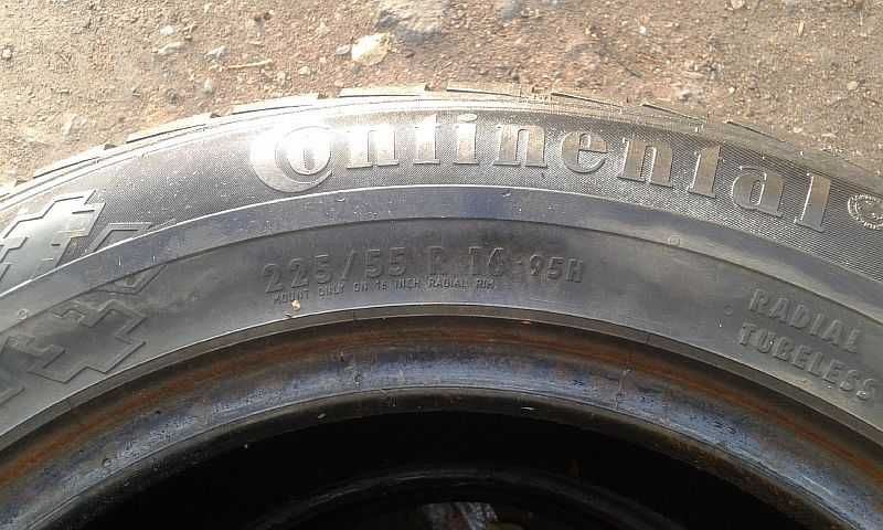 Шины 225/55 R16 - "Continental ContiWinterContact TS810", всесезонные.