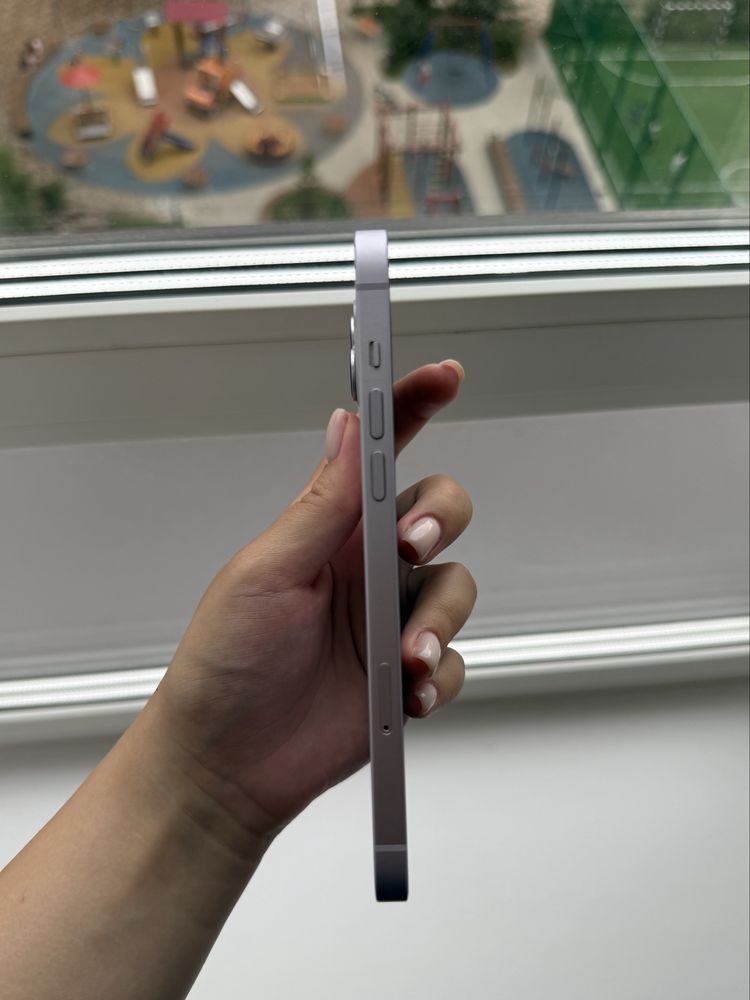 Продам iPhone 14 Plus