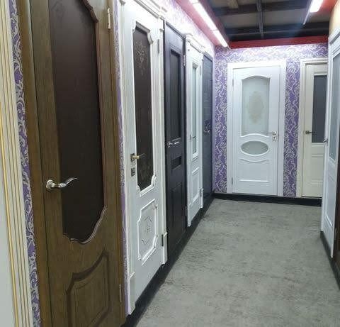 Установка дверей, плинтус, ламинат и плотнические работы и.т.д.
