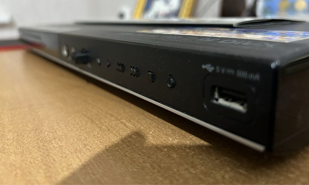 DVD-плеер LG (новый)