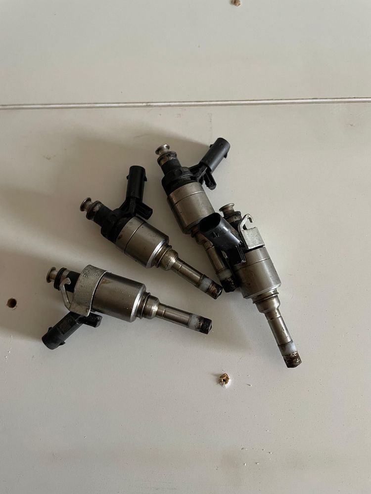 Продам форсунки ауди audi A4 B6.B7