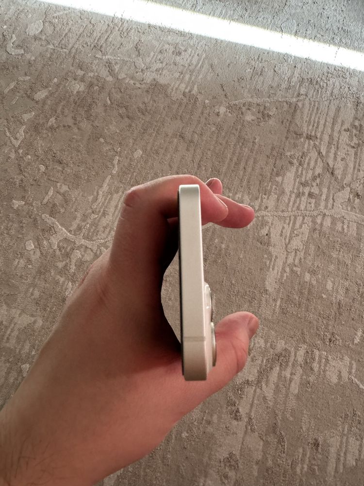 IPHONE 14 128 GB в идеале