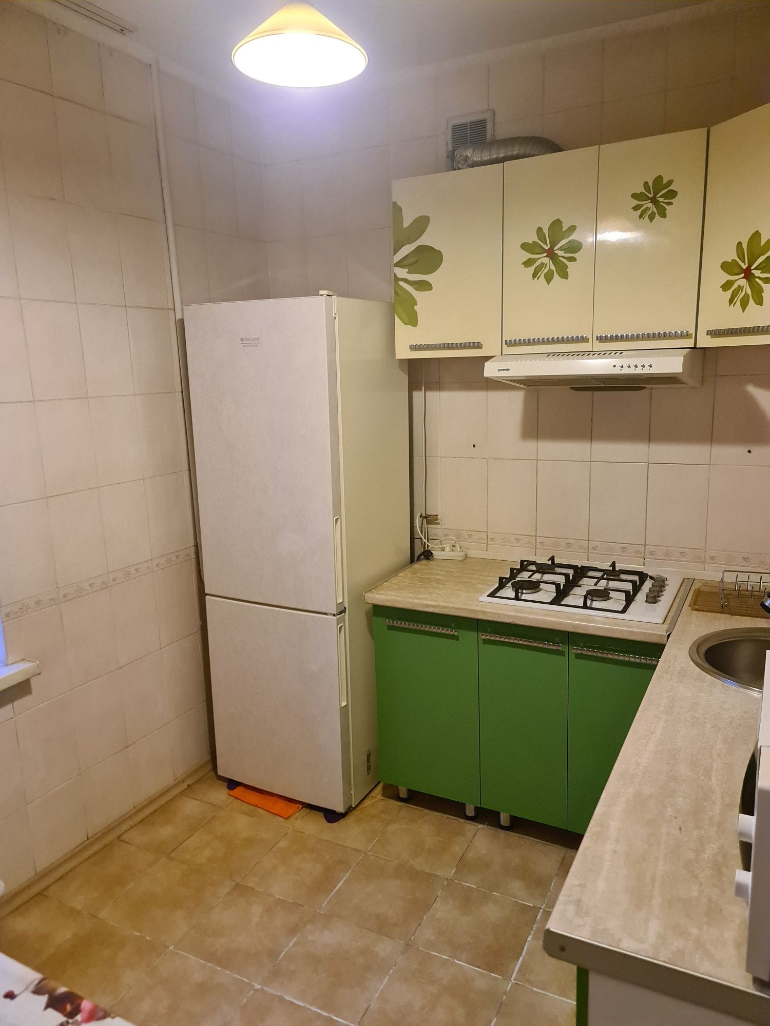 Продам 1 комнатную  квартиру