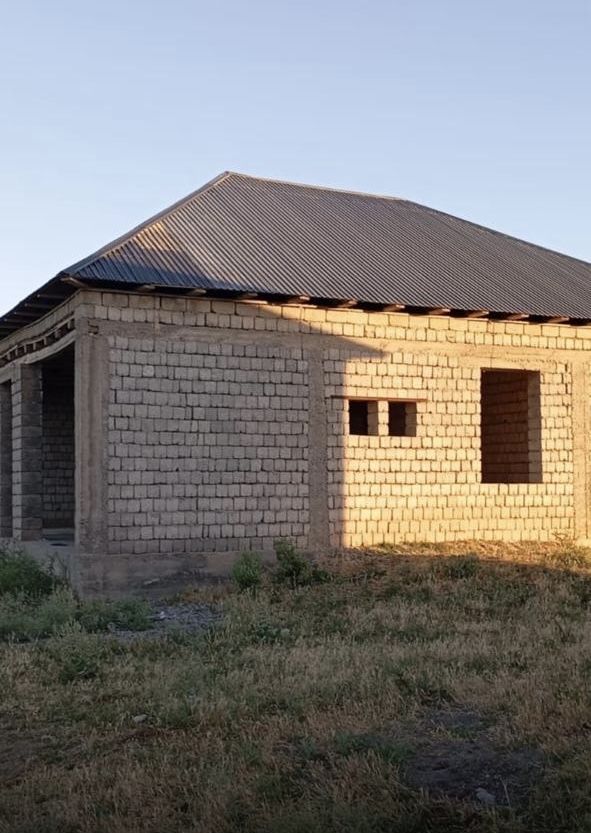 Продается дом 8 сот , сайрамский район , село Акбай