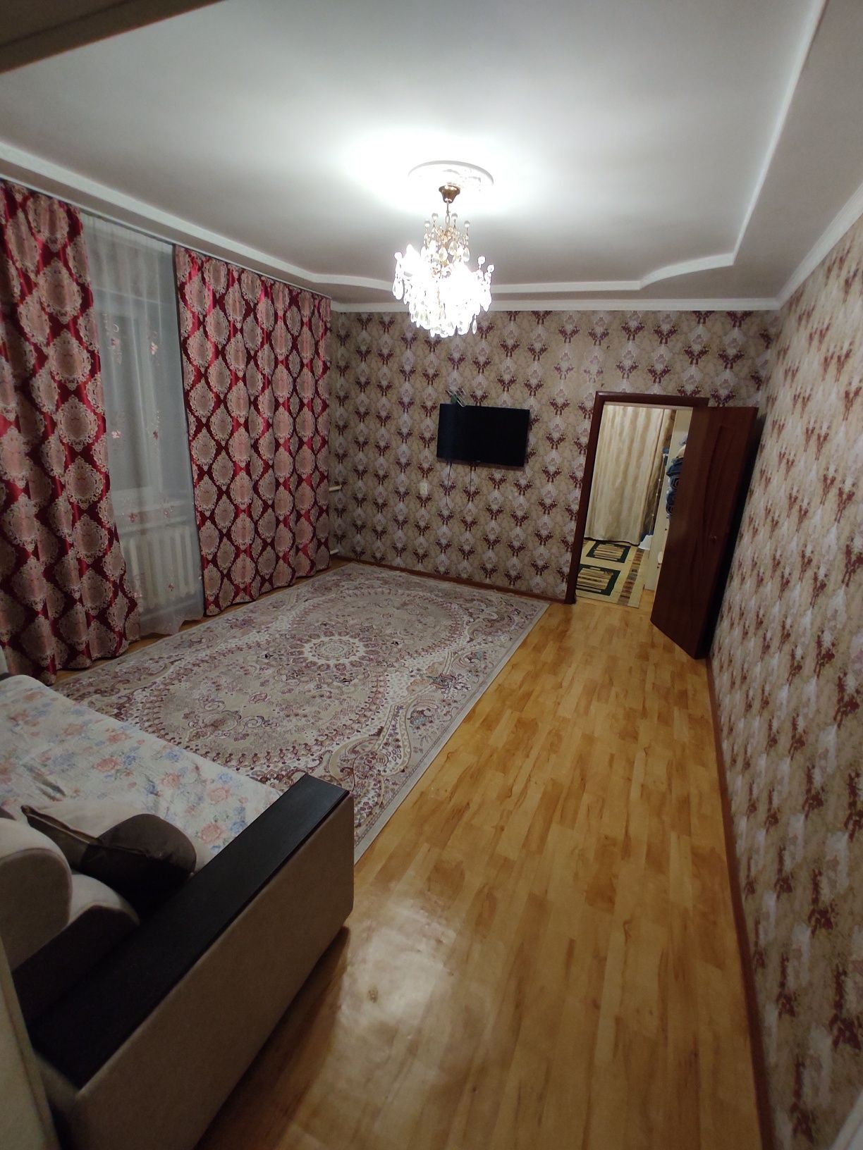 Продам дом с участок 10 сот большой 2018г.