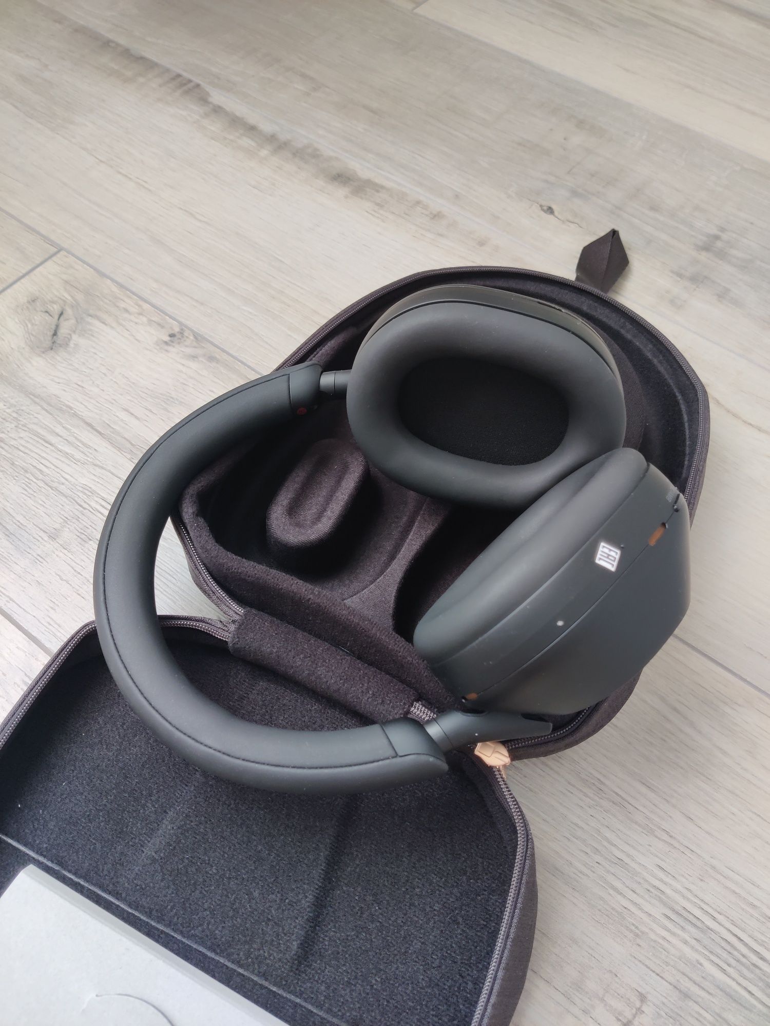 Наушники Sony WH-1000XM5 оригинал