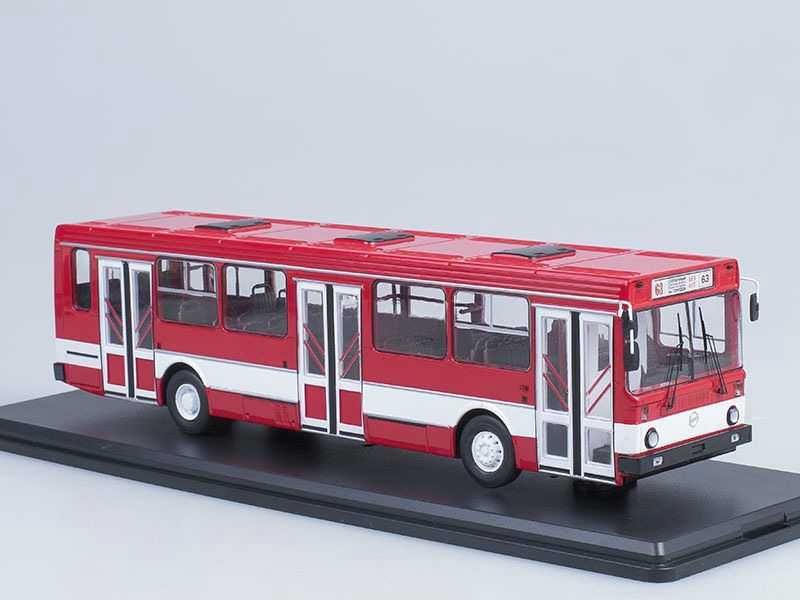 Масштабные модели 1/43 продам.