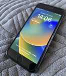 Продам iphone 8
