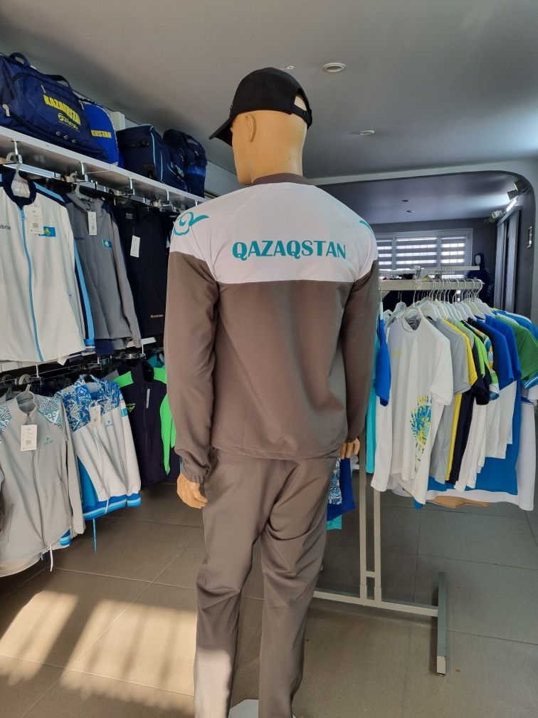 Спорт, костюмы с надписью Казахстан