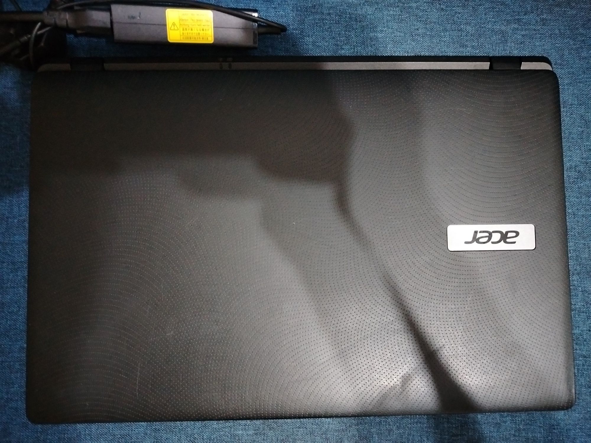Срочно продам Ноутбук Acer