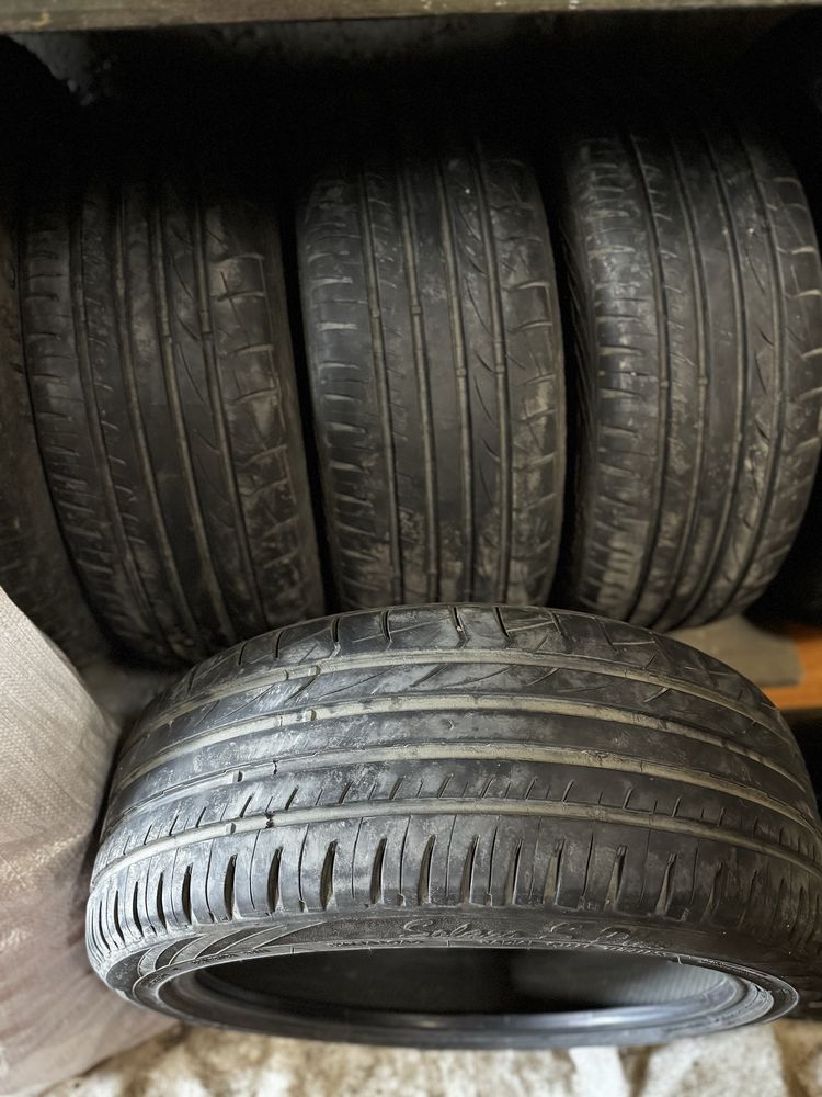 Продам летнюю резину 225/45 R18