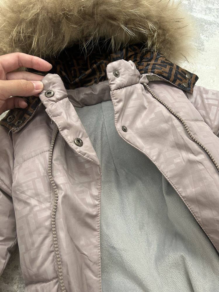 Куртка на девочку до 1,5-2 годика. FENDI brand.