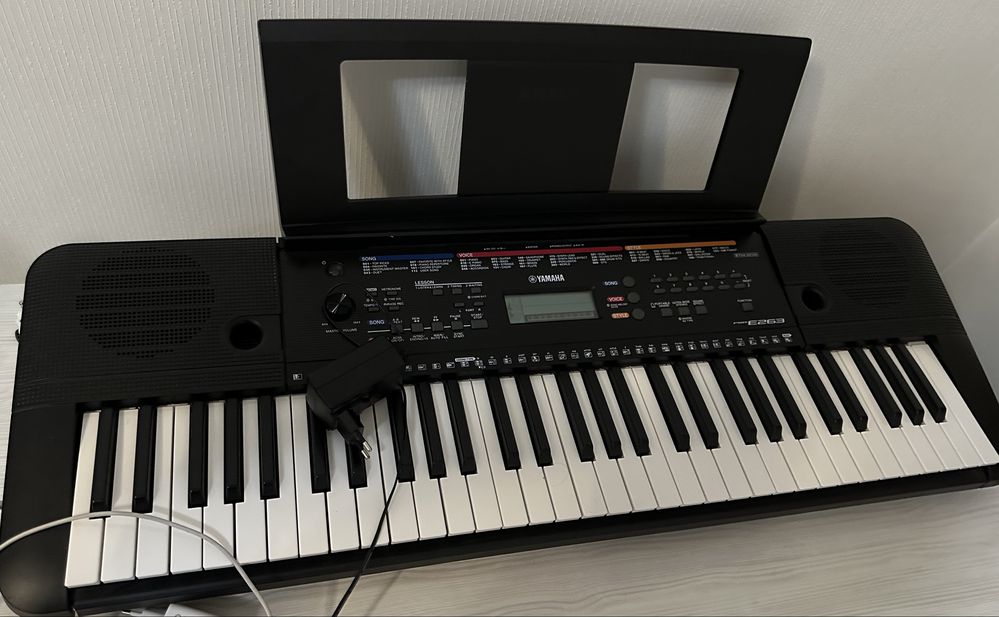 Синтезатор Yamaha
