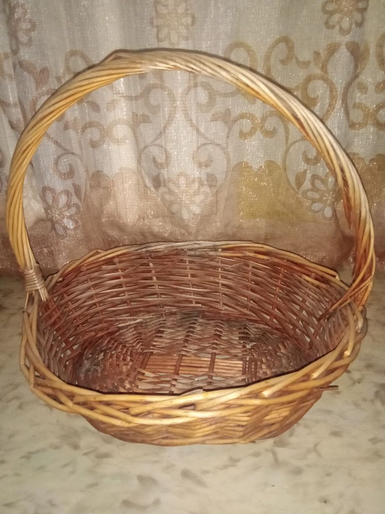 Корзина для цветов, подарков, игрушек и т.д.