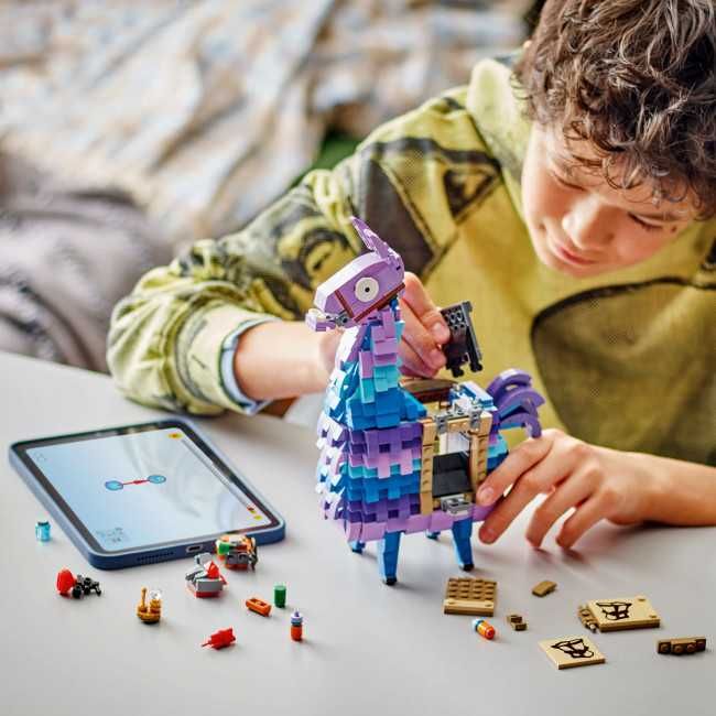 Lego 77071 Fortnite Лама с припасами