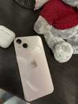 iPhone 13 розовый