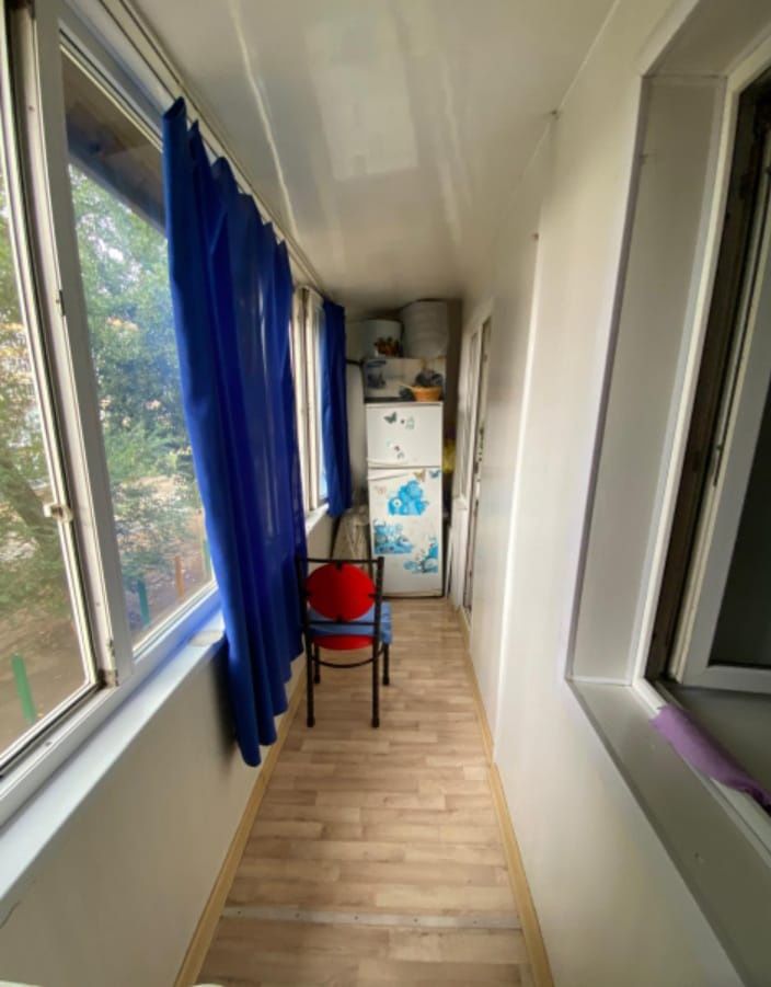 Продается 4 комн квартира, район 2 рабочий, рядом рынок Алтын Алма