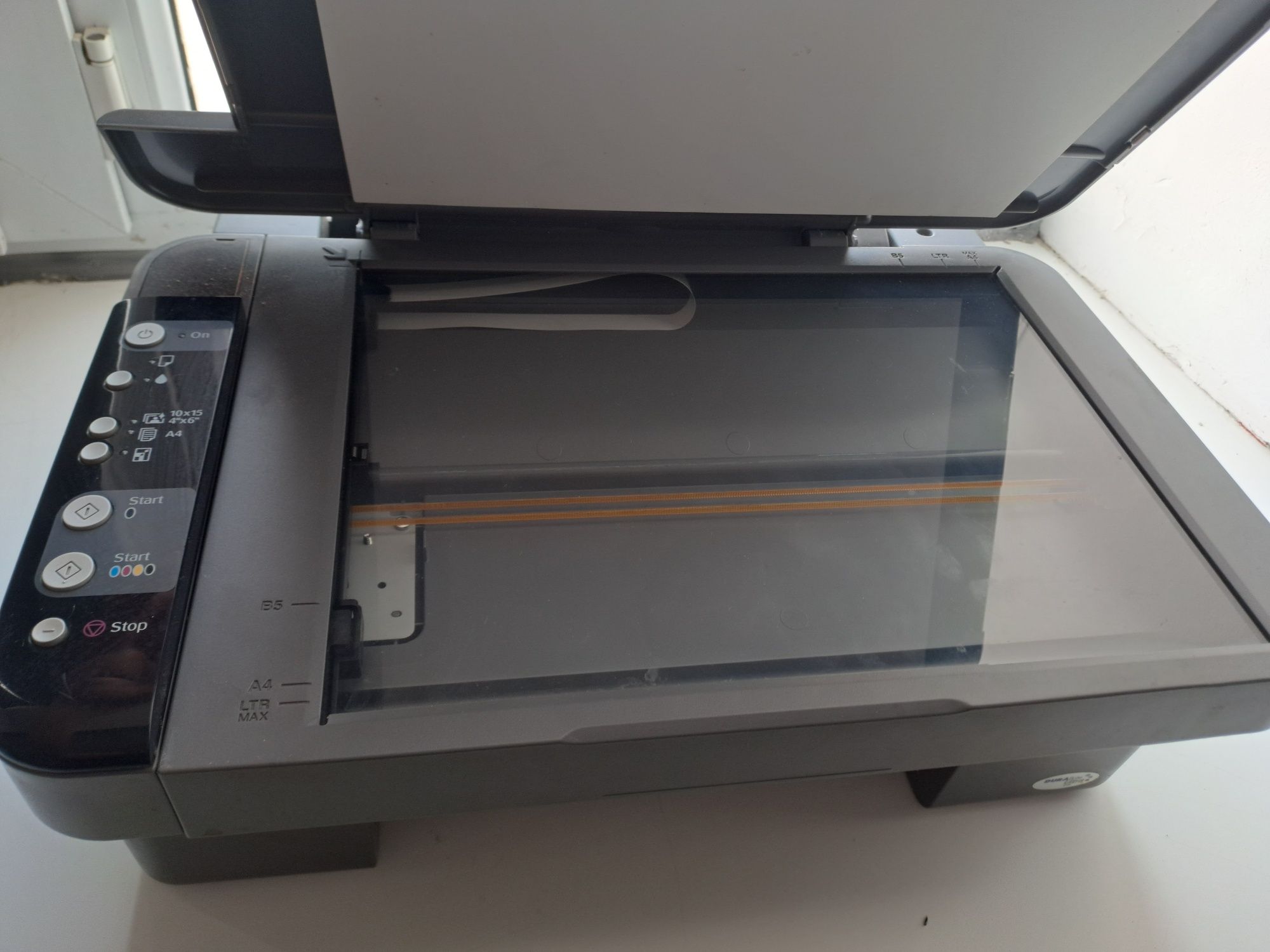 Принтер EPSON stylus CX3900 на запчаст