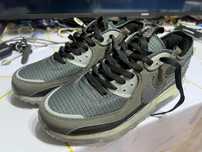 Продам кроссовки Nike найк кросы обувь