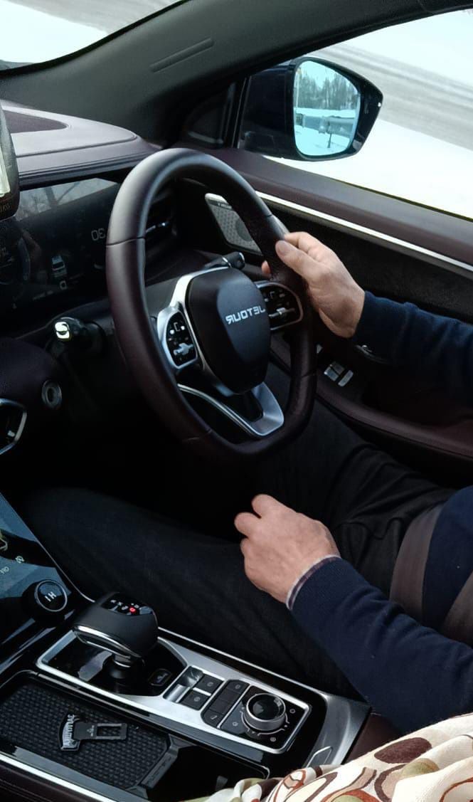 Продам автомобиль Jetur 90X+