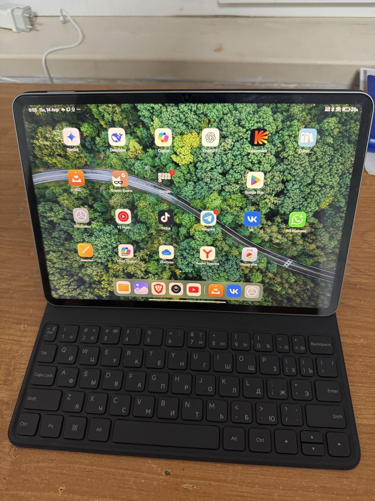 Xiaomi pad 7 pro  8/256 + чехол клавиатура