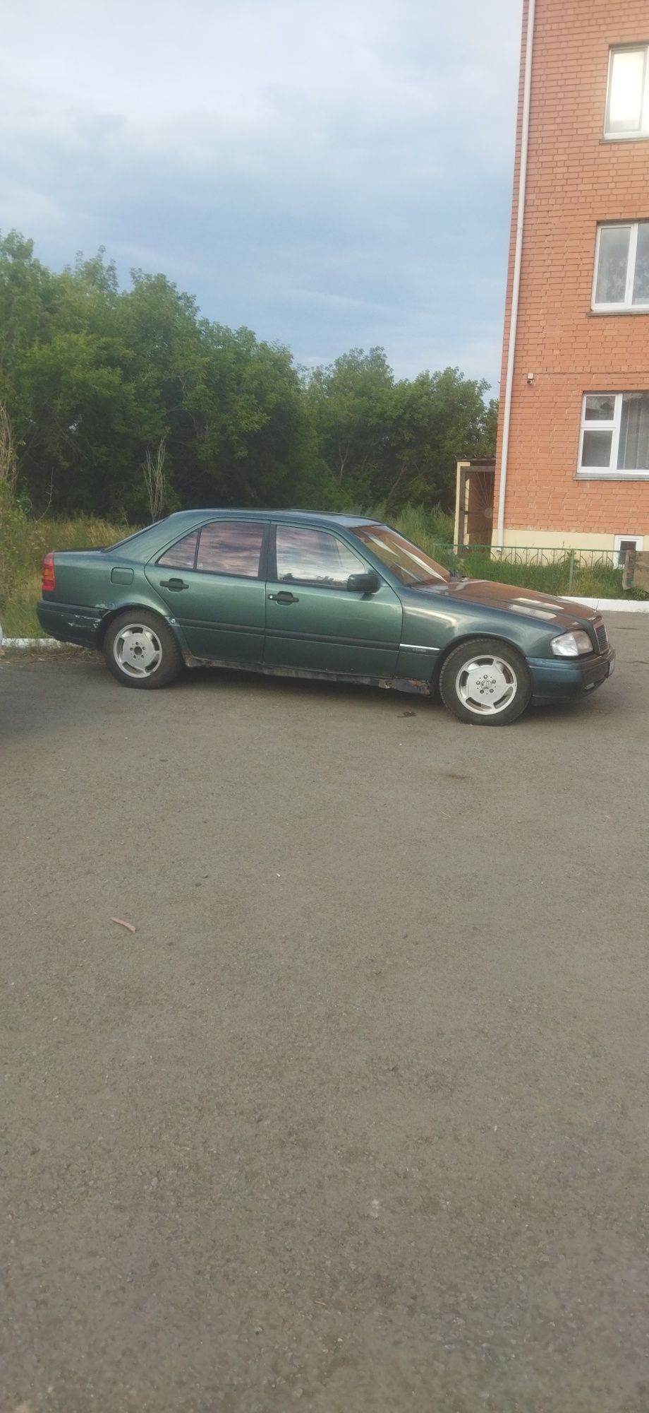 Продам Мерседес С180